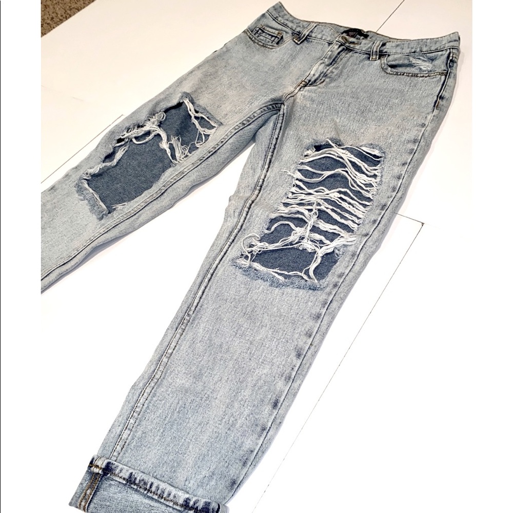 Kendal & Kylie Boyfriend Jeans
